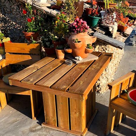 Guest House San Nikola Stari Grad  Exterior photo
